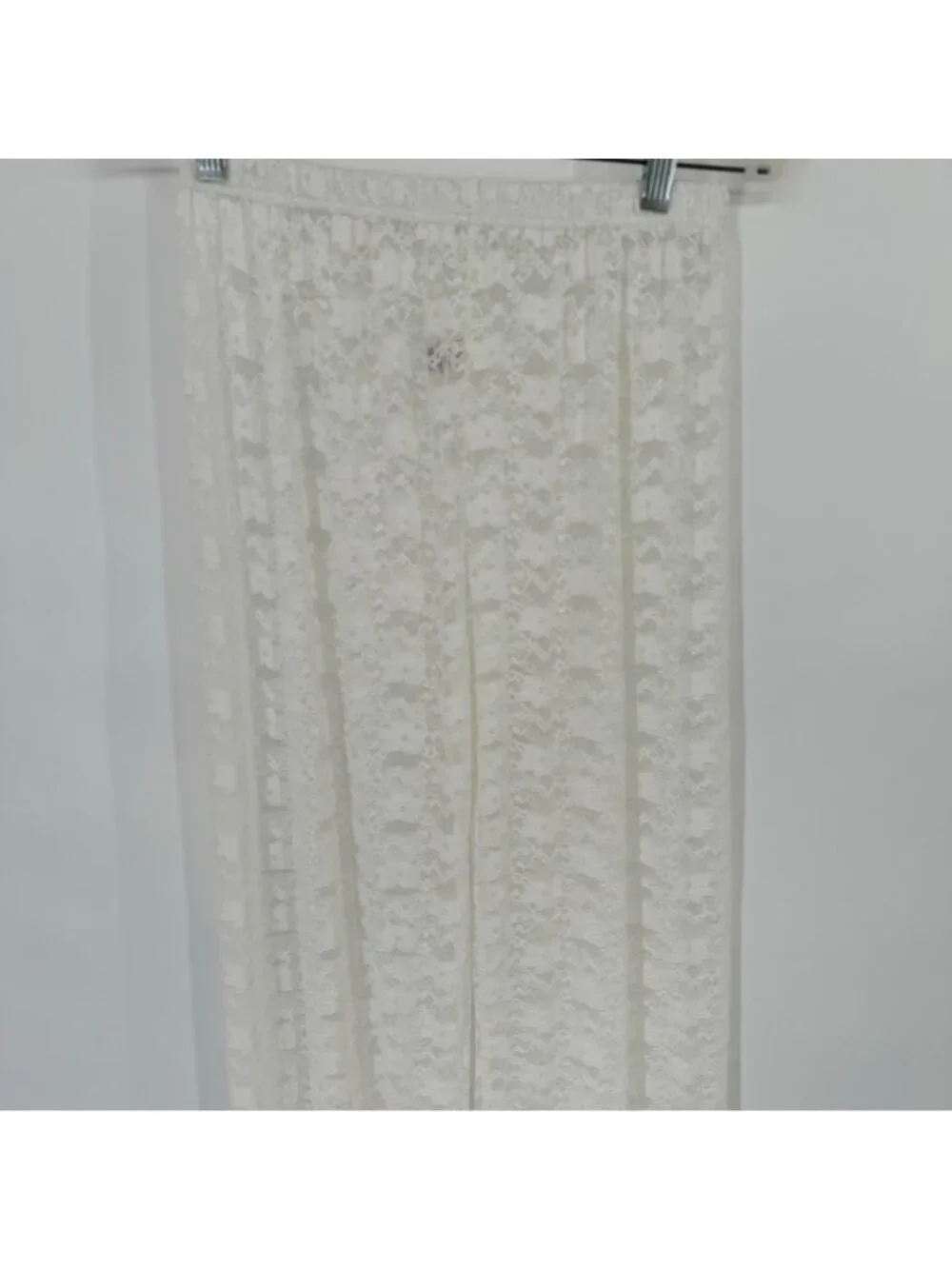 cacelin White Lace pants  Womens Size small Elastic Waist cover up new
